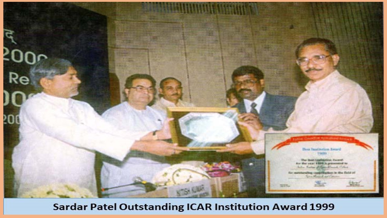 award-image